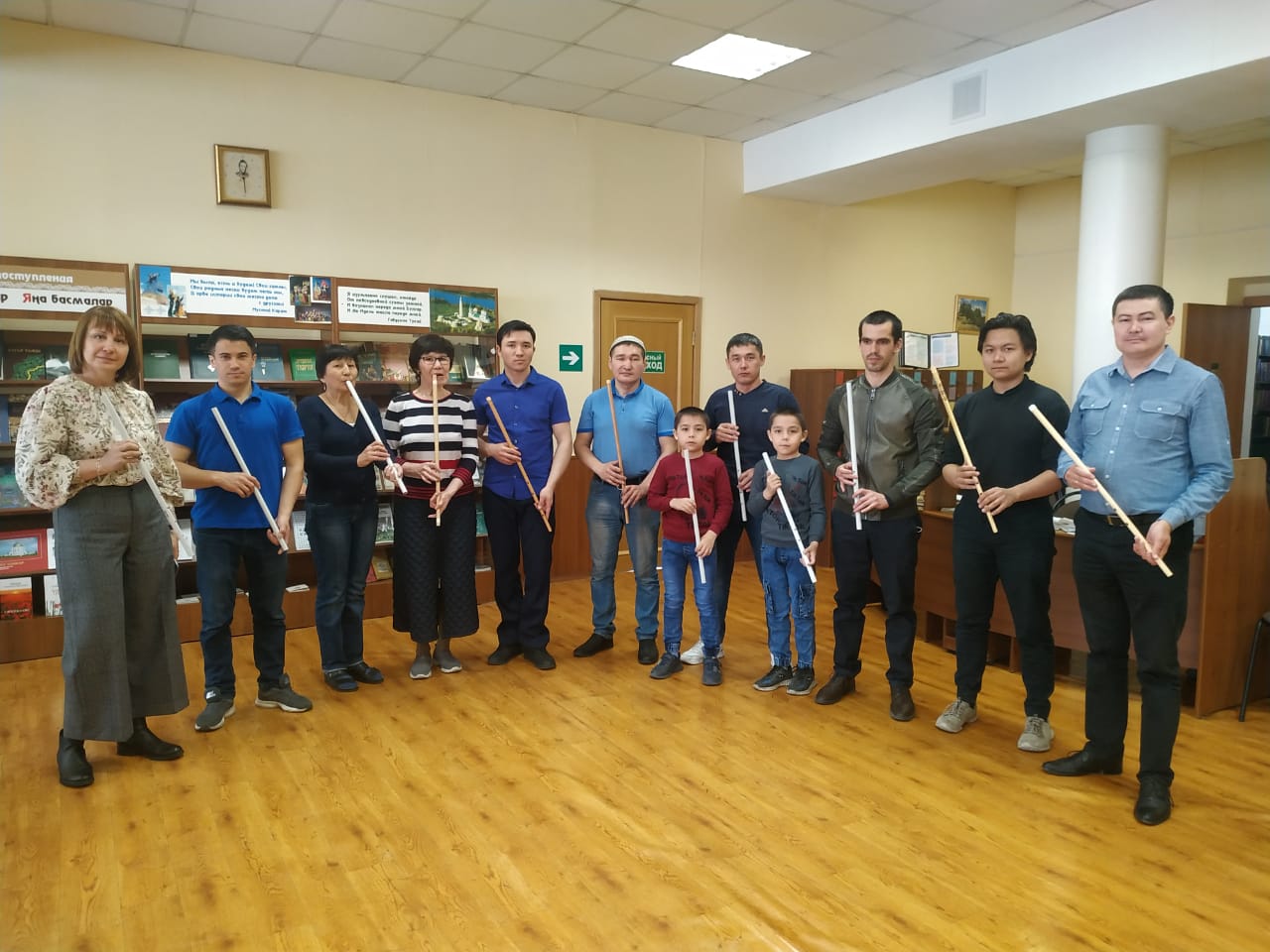 В Челябинской области прошли мастер–классы по обучению игре на башкирском народном инструменте курае