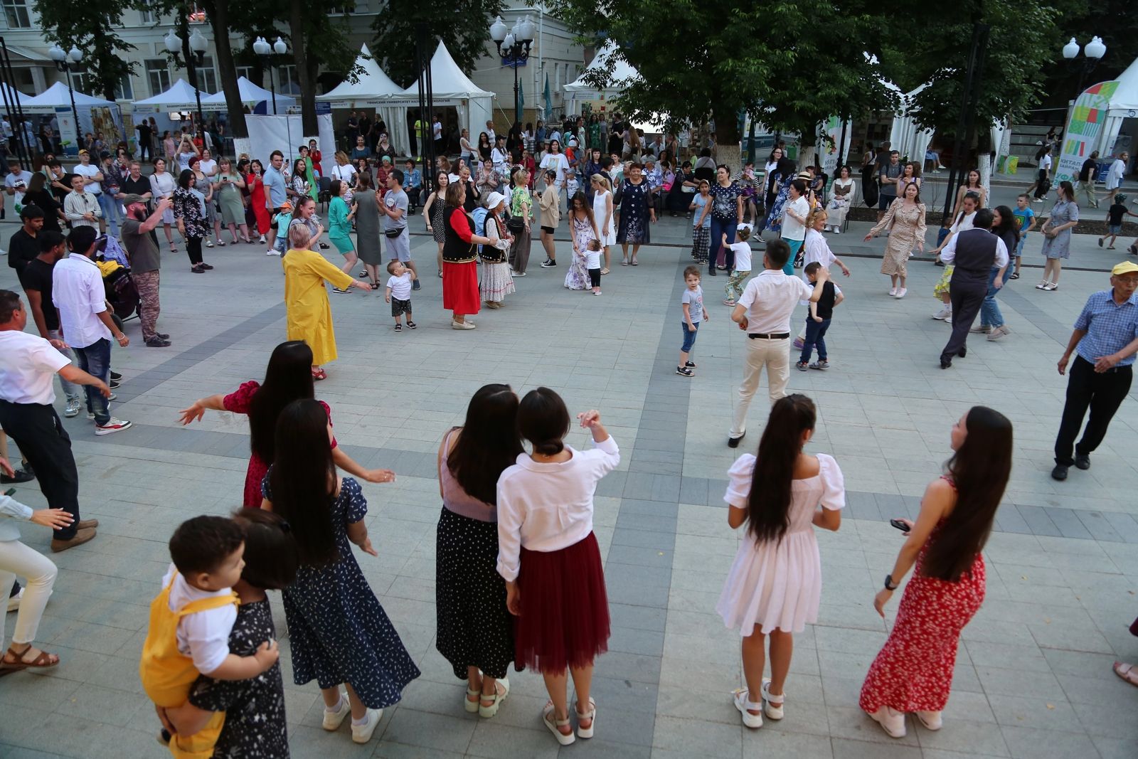 Жители и гости города Уфы приняли участие в молодежном фольклорном празднике «Киске уйын»