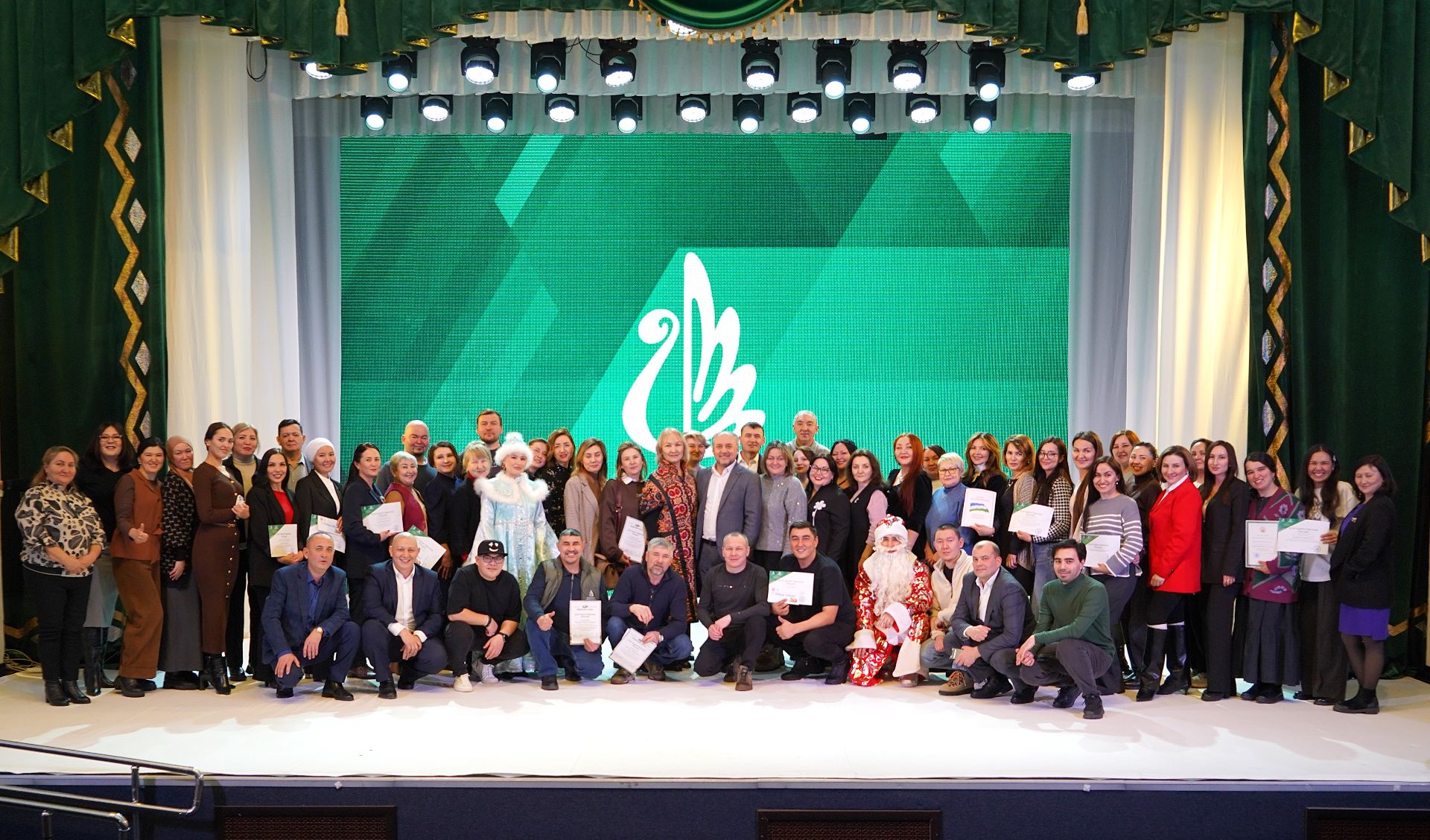 Подведены итоги года – Республиканский центр народного творчества завершил год яркими достижениями