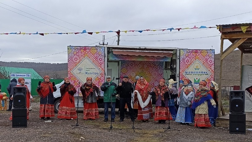 Автоклуб Караидельского района участвовал в традиционном  празднике «Михайловская ярмарка»