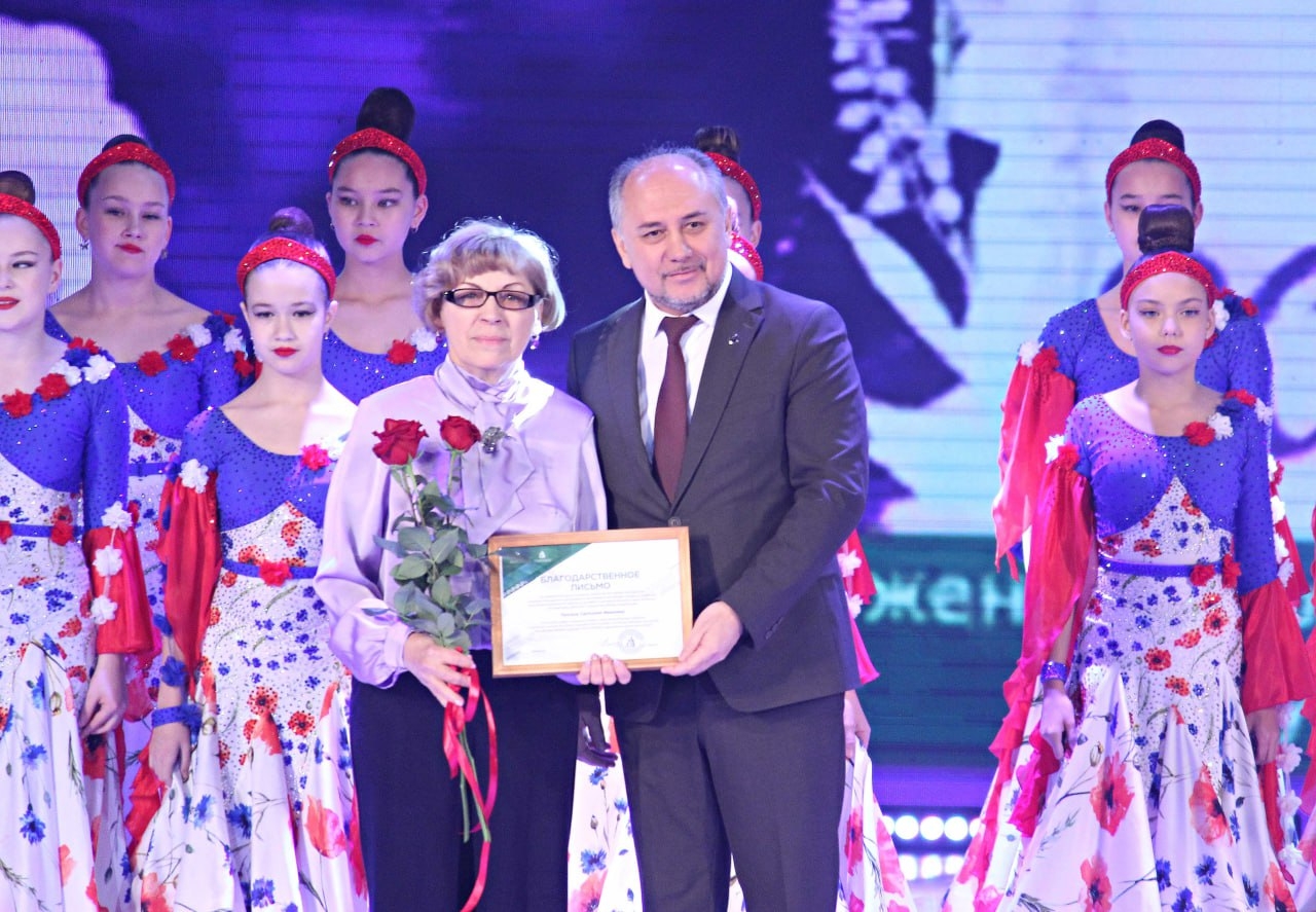 В Уфе поздравили с 55-летием Народный ансамбль «КАЛИНКА»
