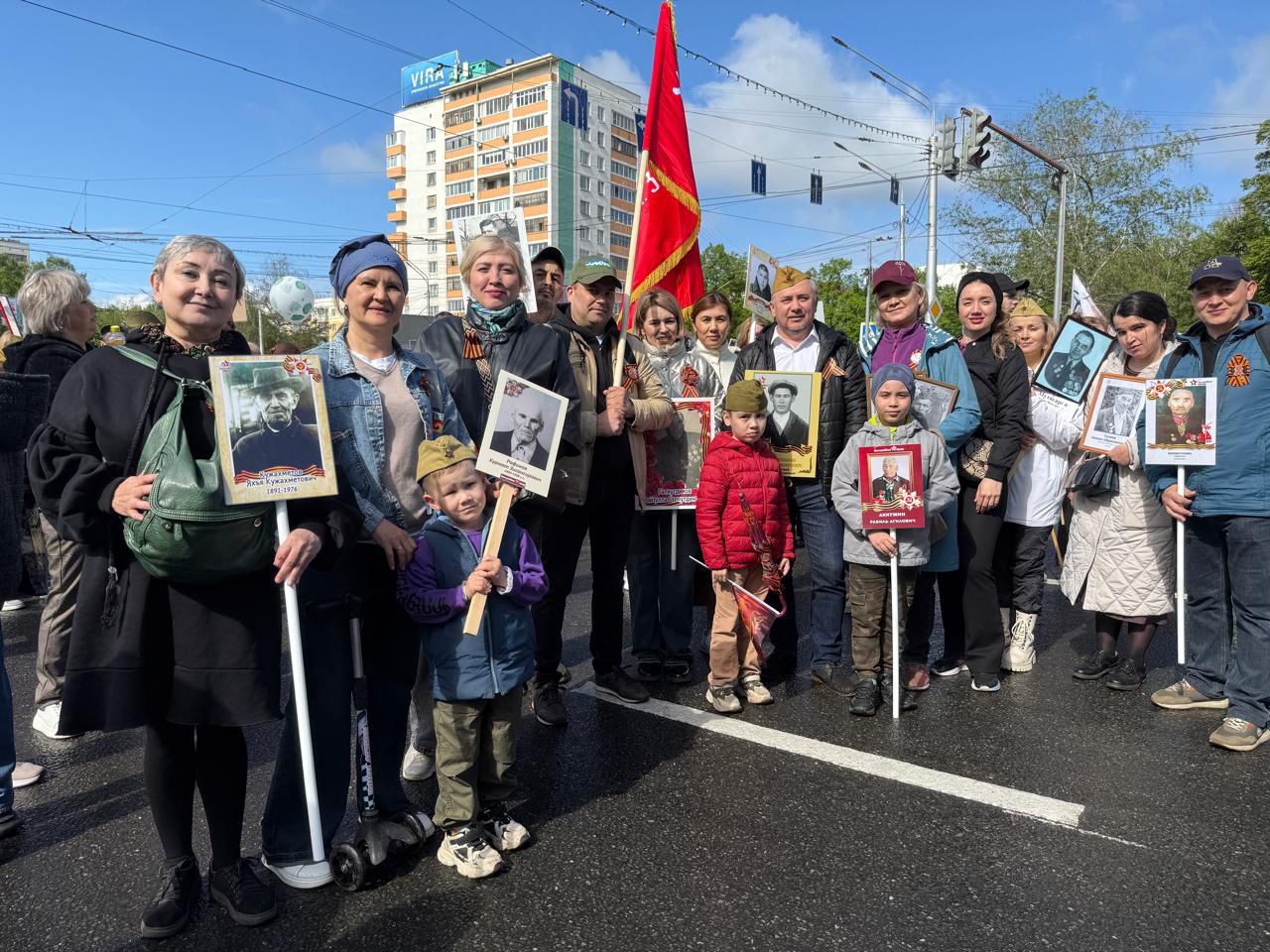 Сотрудники РЦНТ приняли участие в акции «Бессмертный полк»
