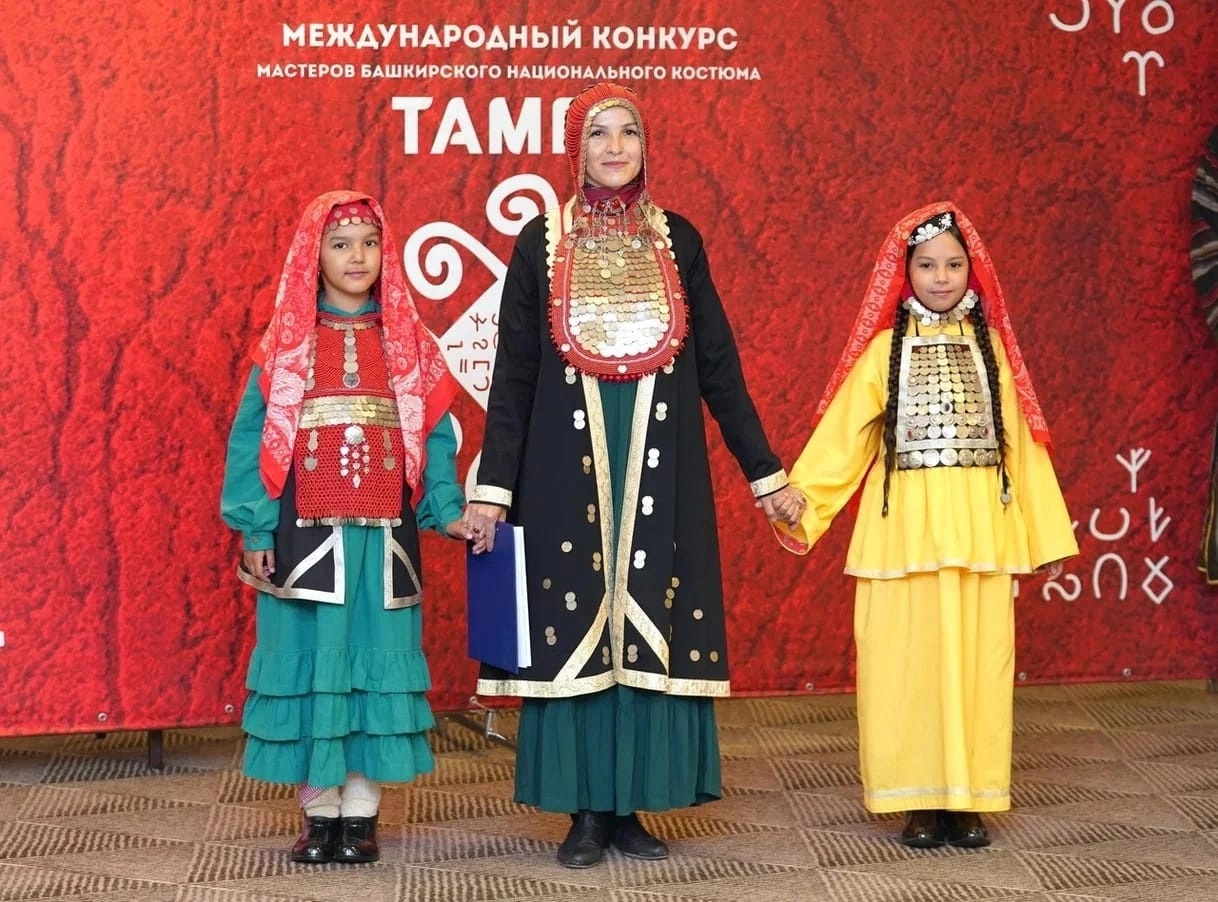 В конкурсе «Тамға» участники смогут попробовать свои силы в номинации «Детская одежда»