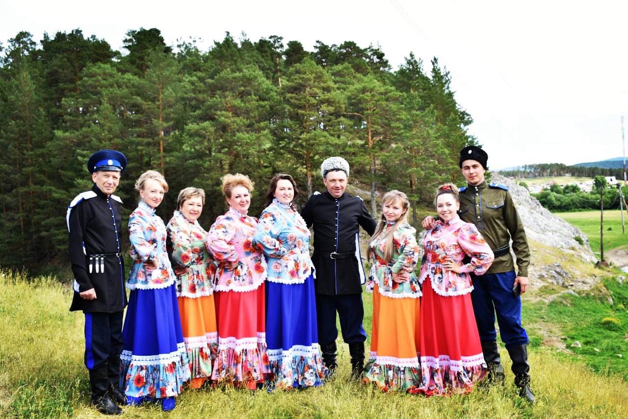 Фолк коллектив донецкой народной республики. Народный казачий ансамбль Волюшка Октябрьский РБ. Народный ансамбль Раздолье Стерлитамак. Ансамбль Раздолье Буинск. Ансамбль казачьей песни Раздолье им Чернова.