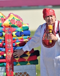 В ходе этнокультурного фольклорного фестиваля был зафиксирован объект нематериального культурного наследия: нетрадиционные методы лечения – народное целительство