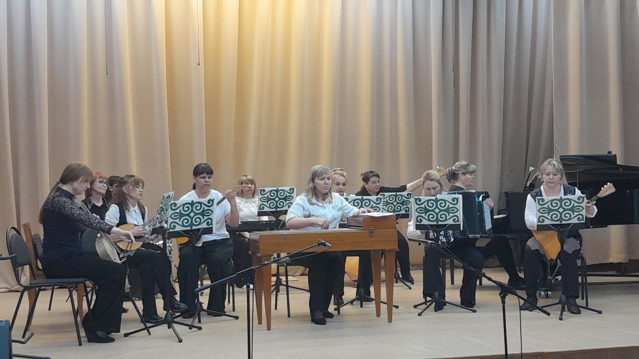 Конкурс исполнителей и ансамблей русских народных инструментов подвел итоги