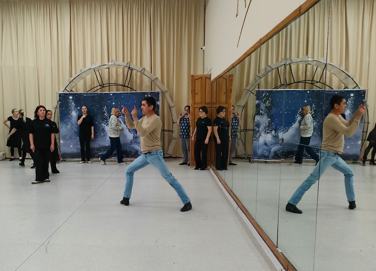 От замысла к сцене: хореографы собрались на семинар-практикум по народному танцу