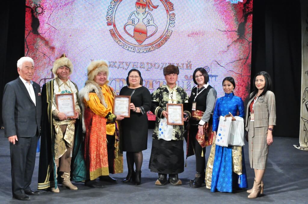 В Республике Алтай состоялся Международный Курултай сказителей