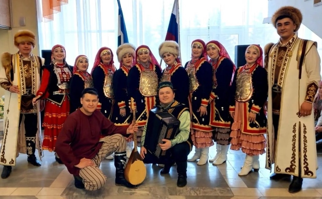  Наставничество - на примере творчества народного башкирского фольклорного ансамбля «Йэшмэлэр»