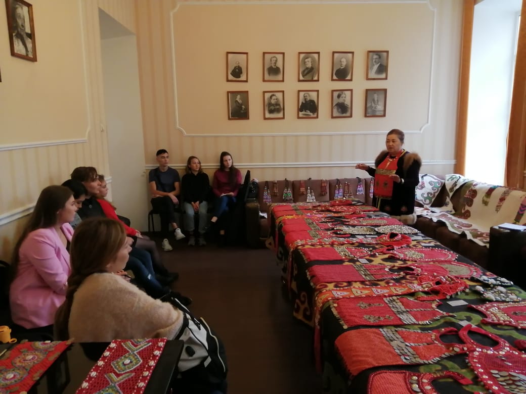 Заслуженный работник культуры РБ Асия Гайнуллина провела мастер классы в Москве