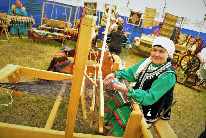 В Башкортостане лучшие мастера собрались на фестиваль башкирского паласа