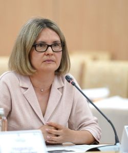 ac2b2e26-b015-4de0-9e90-63d0086fa83f