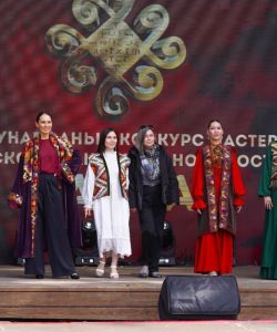 7ef0fb5e-8be7-4174-9e36-4bdbb7eab323