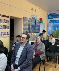 f2498bab-41b1-4fb7-801e-2ee9e53652e3