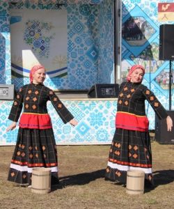 82ad2bfd-344a-40fd-8c56-3fa437257bf7