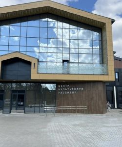 d9c2c282-e6be-4aca-922b-2bbc337a92f2