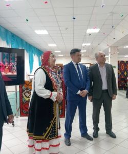 d225afc1-9834-47dd-95da-42a8d0a472a4