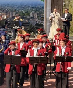 51bf5701-e910-43ff-8fa1-dba9402c4bbf_copy_1